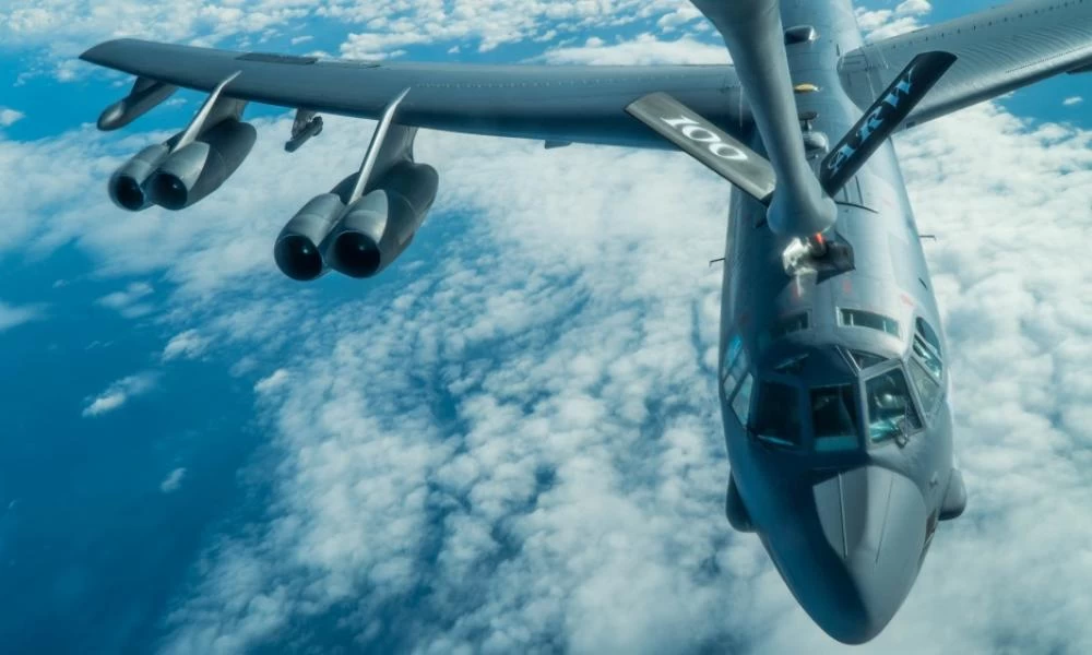 Το αμερικανικό αεροσκάφος B52 θα πετάξει πάνω από την Αθήνα